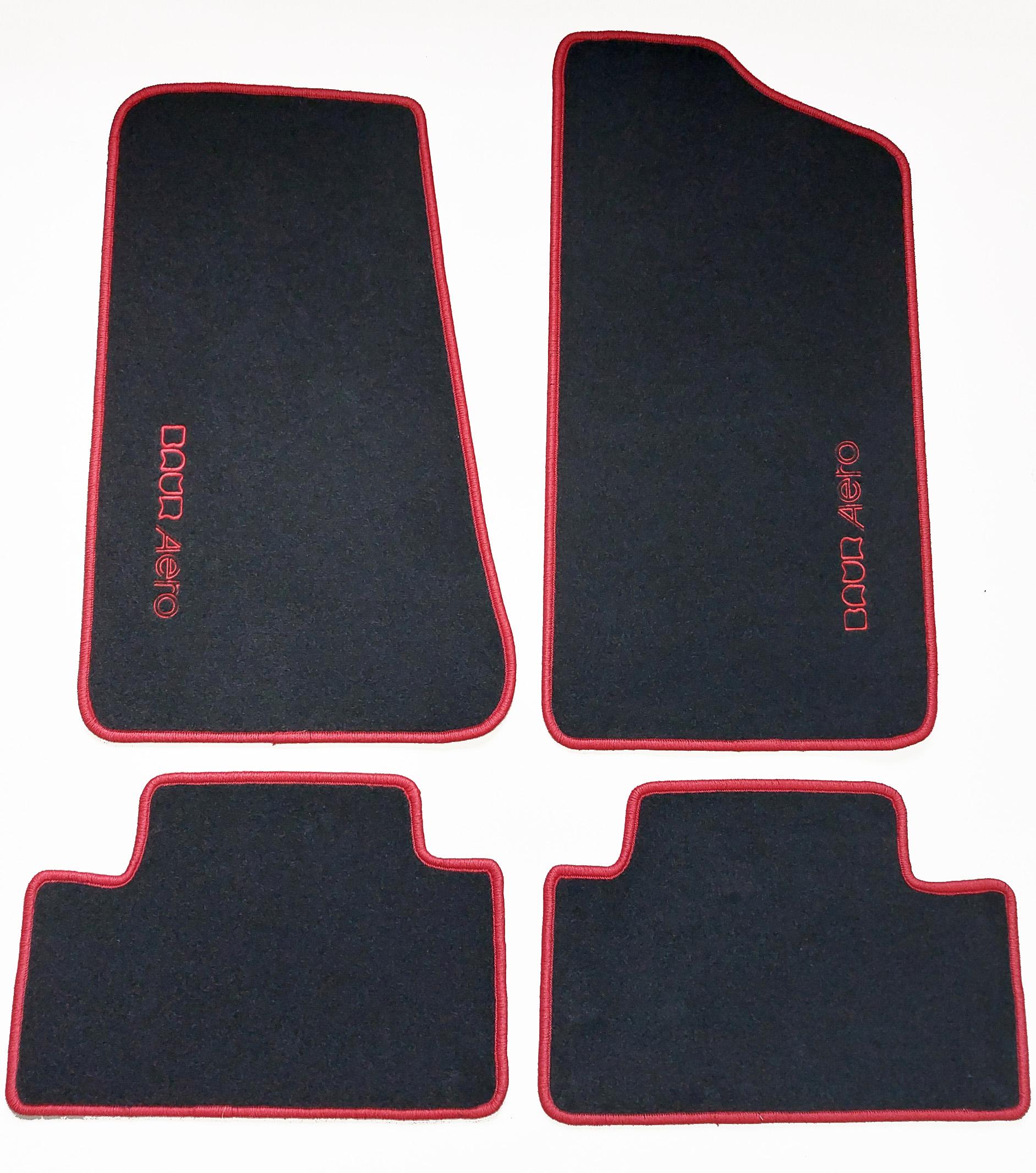 Fussmatten Set mit Stick Baur Aero in rot.